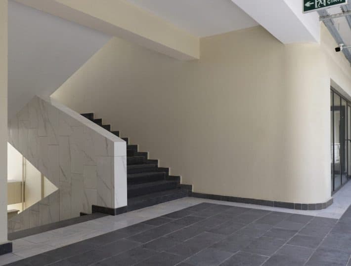 Merzi̇fon Business and Life Center