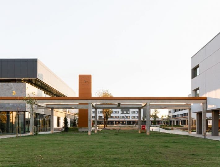 Malatya Erman Ilicak High School